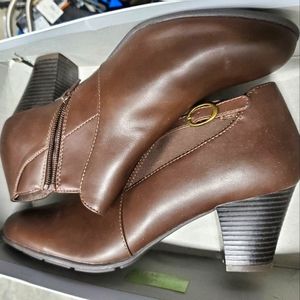 *NWT* Sonoma | Women's Boots | Size 11